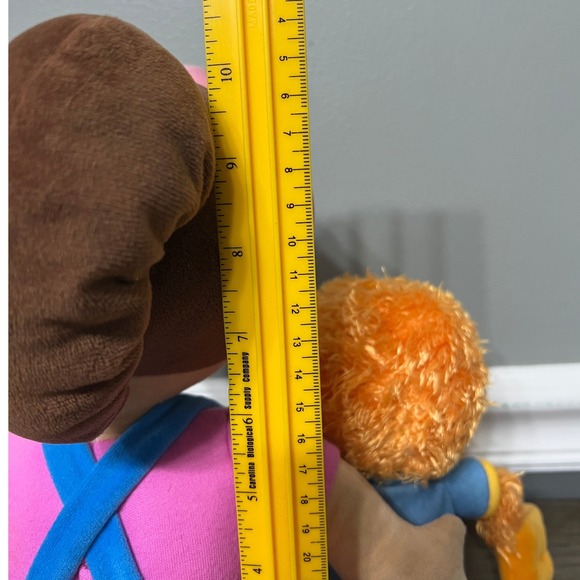 Ms Rachel Plush Bundle: Speak & Sing Doll, Sensory Toy, Herble Friend - Picture 4 of 8